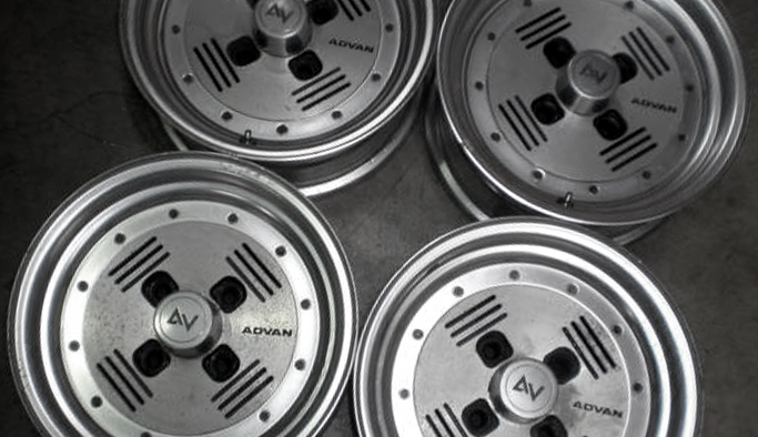 Advan-AV-2 Advan-AV-2